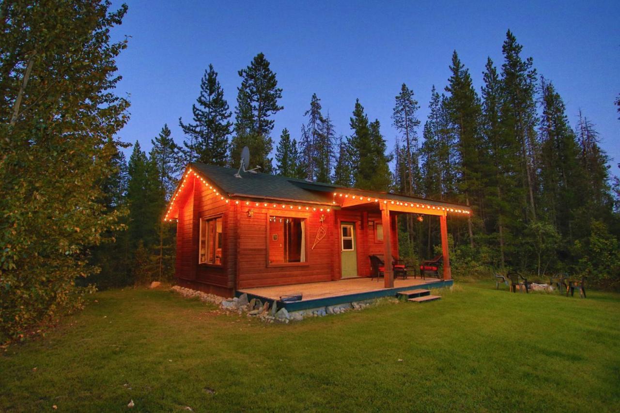 Mica Mountain Lodge & Log Cabins Tête Jaune Εξωτερικό φωτογραφία