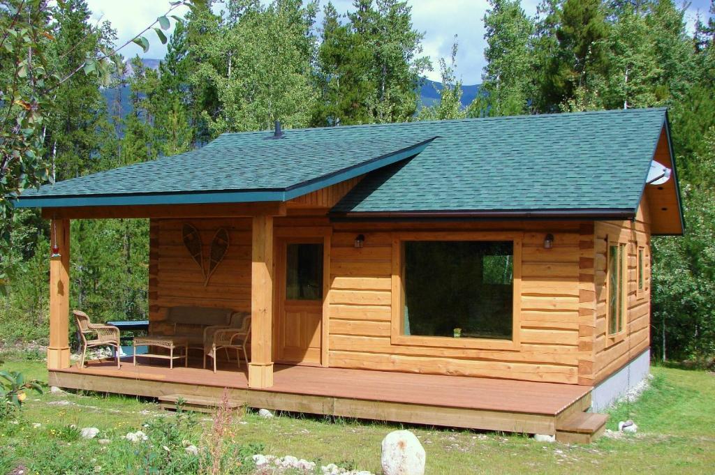 Mica Mountain Lodge & Log Cabins Tête Jaune Εξωτερικό φωτογραφία
