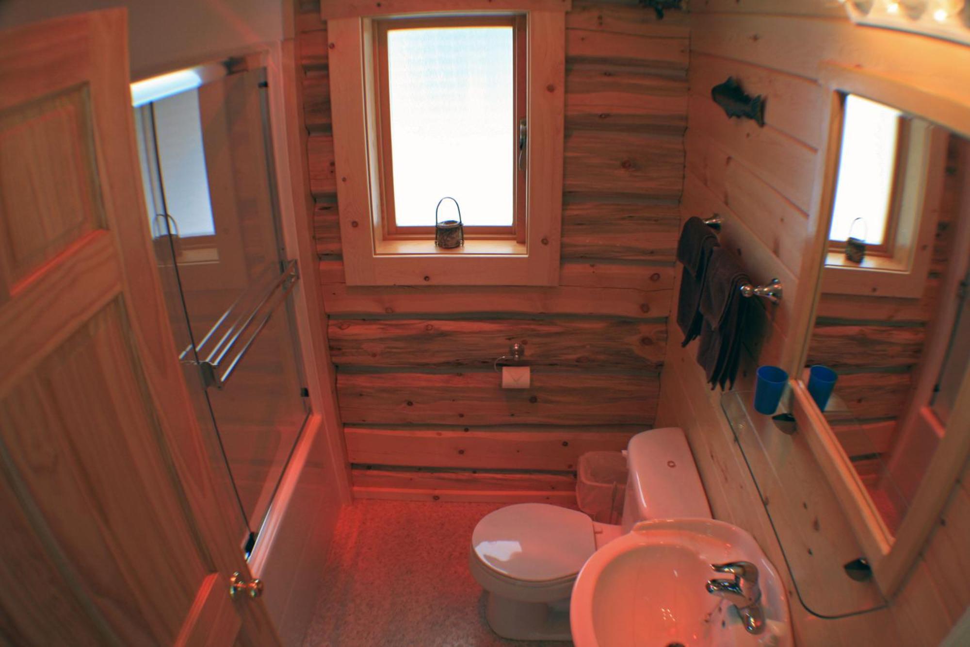 Mica Mountain Lodge & Log Cabins Tête Jaune Εξωτερικό φωτογραφία